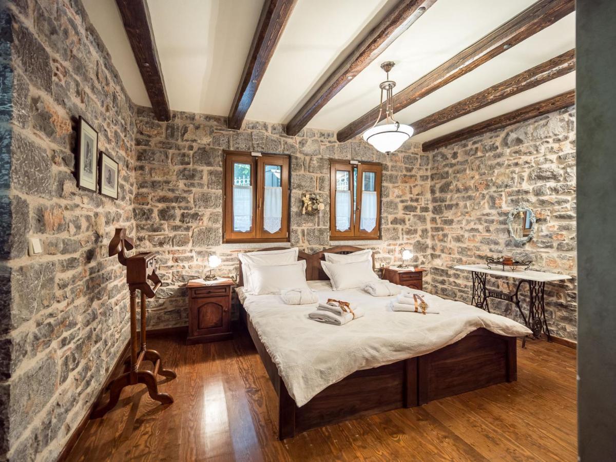 Villa Mylonas Ano Polidhrosos Eksteriør billede